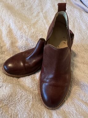 Clarks Women's Brown Leather Ankle Booties